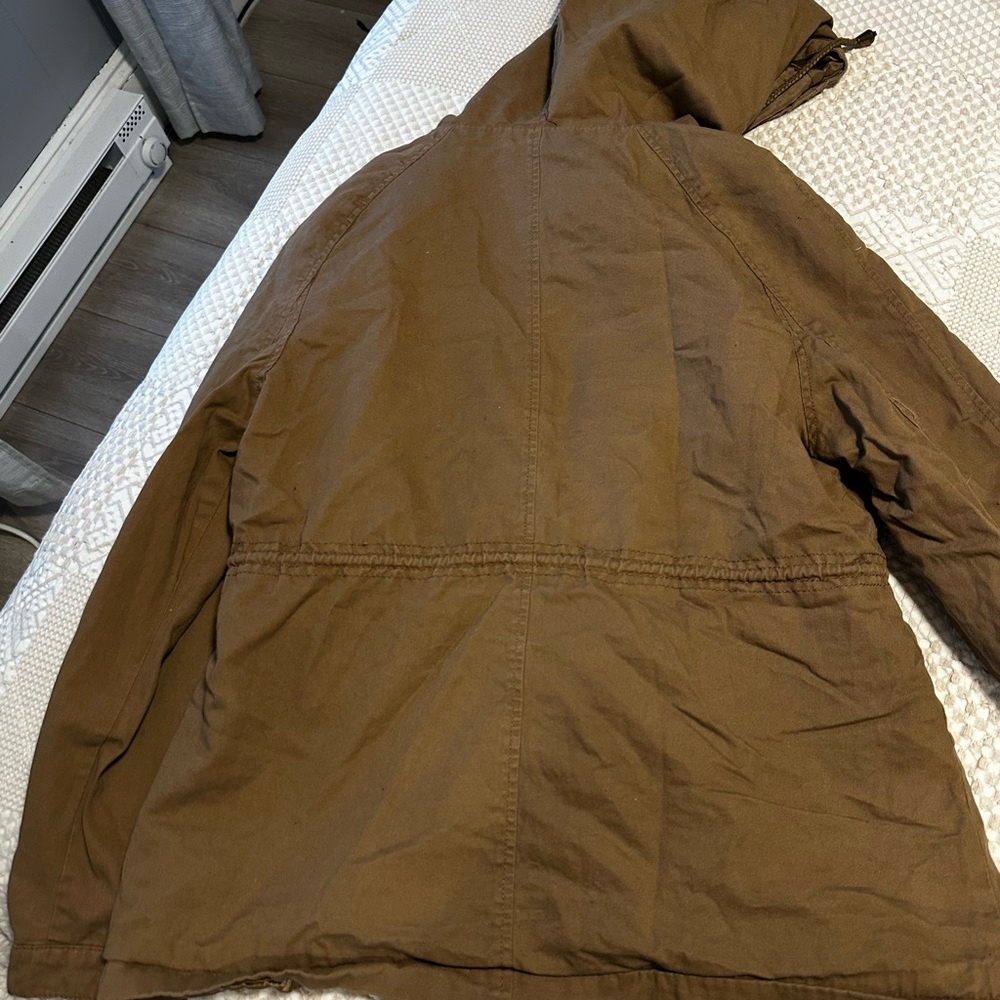 Light weight Cargo Jacket - Picture 2 of 3